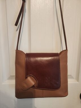 Structured Italian Leather Crossbody Bag  Solo Perche Brown Leather